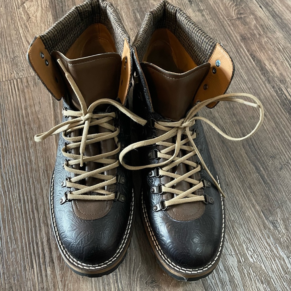 TAFT VIKING BOOT “NEW”